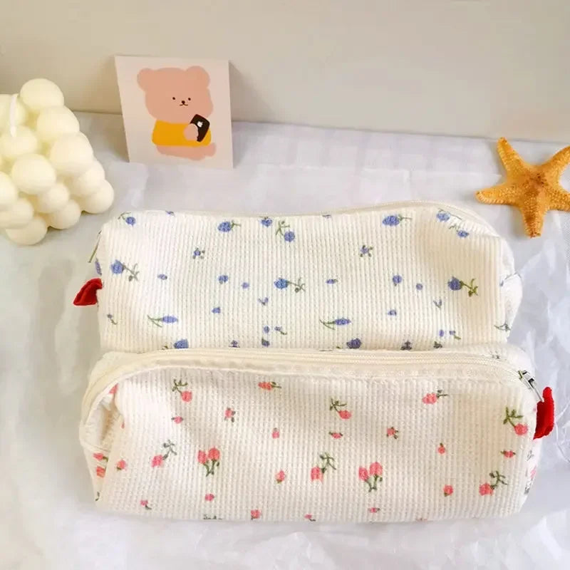 Korean Fashion Pencil Bag Fresh Style Small Flowers Pencil Cases Cute Simple Pen Bag Storage Bags School Supplies Stationery